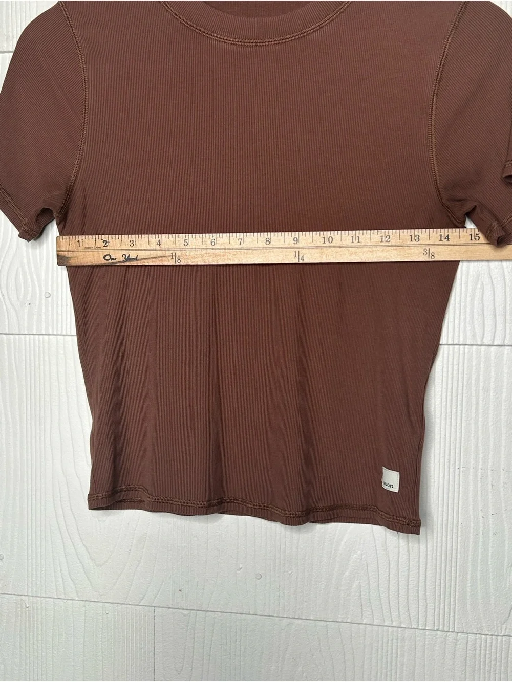 Vuori Short Sleeve Crew Tee in Chocolate Brown - Picture 5 of 6